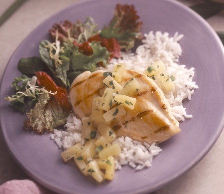 glazed-chicken-with-pineapple-salsa glazed-chicken-with-pineapple-salsa