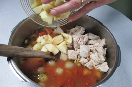 adding-chick-and-apples