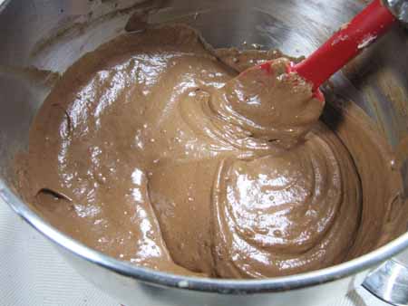 9r-creamy-cake-batter