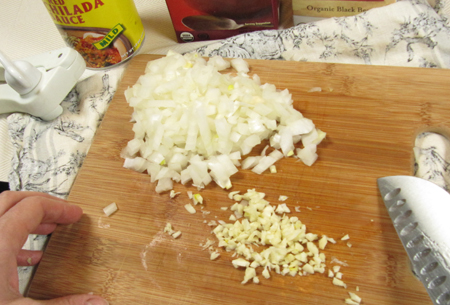 chopping, garlic, finely