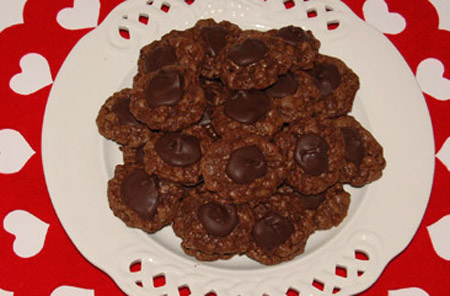 chocolate, cookies, chocolate drop cookies, valentine's day