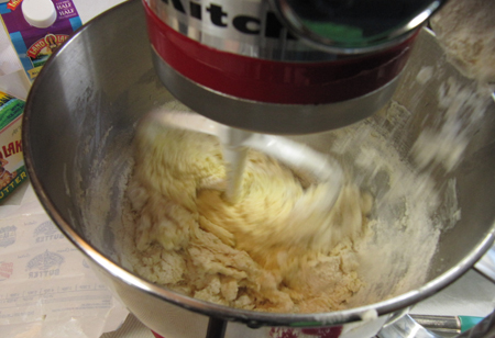 cake, batter, mixer