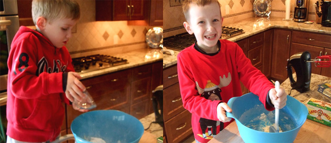 Kids Hand Mixing