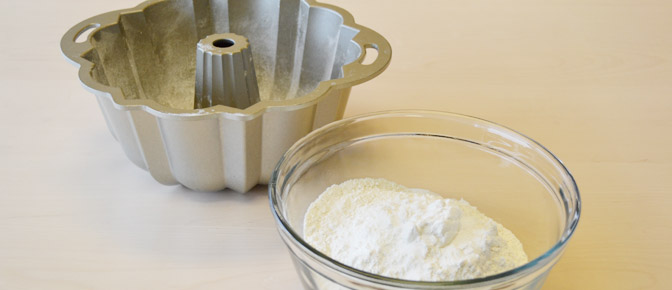 Bundt Pan with Flour
