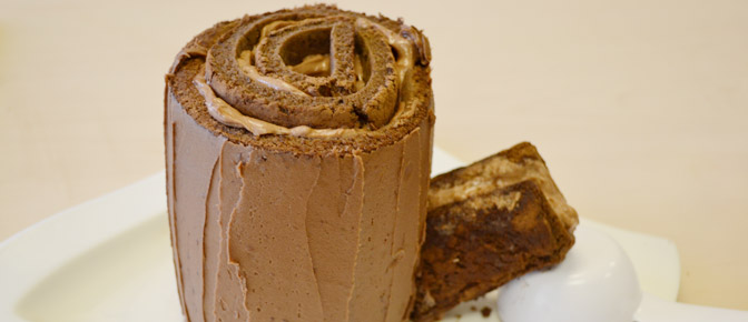 Prop Up Cake