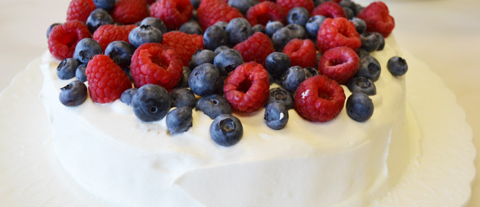 Final Cake with Frosting and Berries