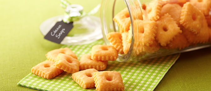 Cheddar Cheese Snaps
