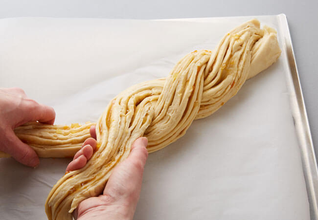 twisting apricot bread