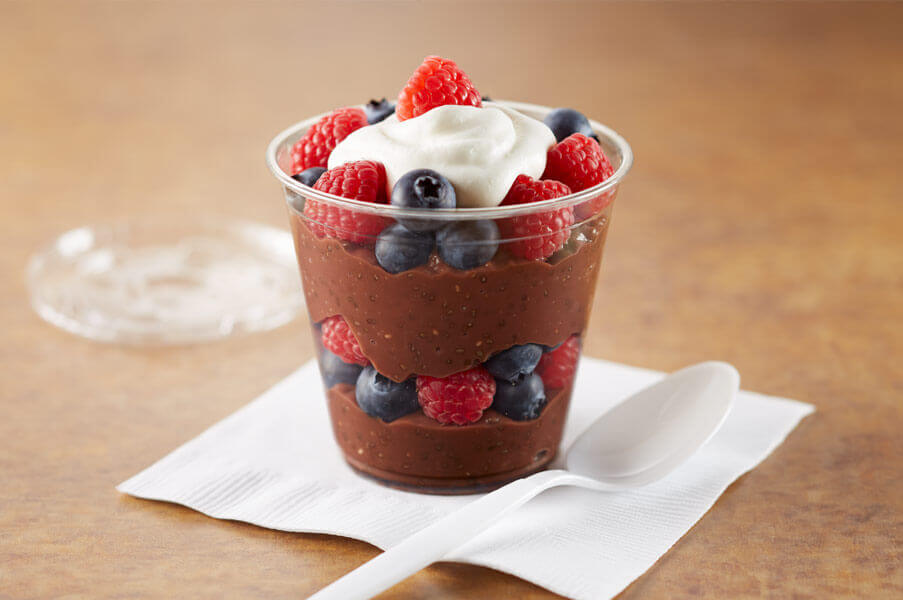 Chocolate Pudding with Chia Seeds and Fresh Berries 