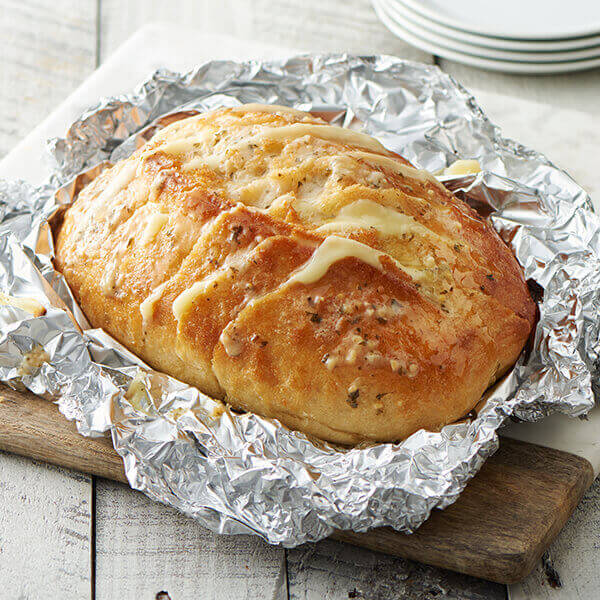 Cheesy Grilled Garlic & Herb Bread Image 
