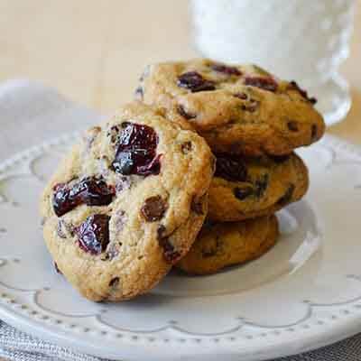 Cranberry Chocolate Chip Cookies Image 