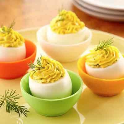 Dill Deviled Eggs Image 
