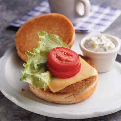 Cheese-Topped Tuna Burgers Image 