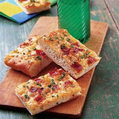 Cheesy Bacon Snack Bread Image 