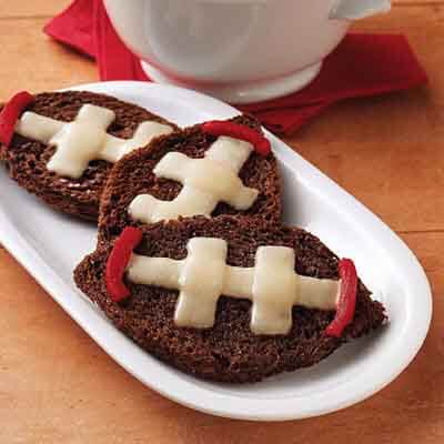 Garlic Football Toast Image 
