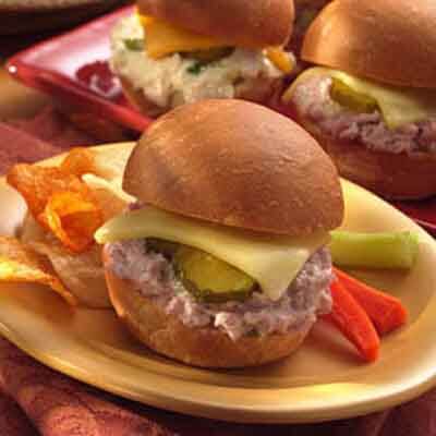Crowd-Pleasing Warm-Up Sandwiches Image 