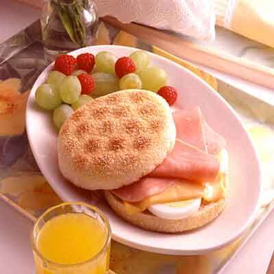 Good Morning Ham & Cheese Muffin Image 
