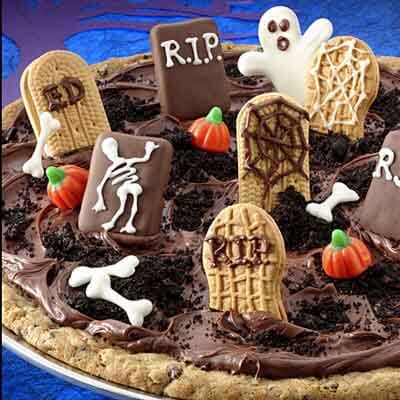 Ghosts In The Graveyard Cookie Pizza Image