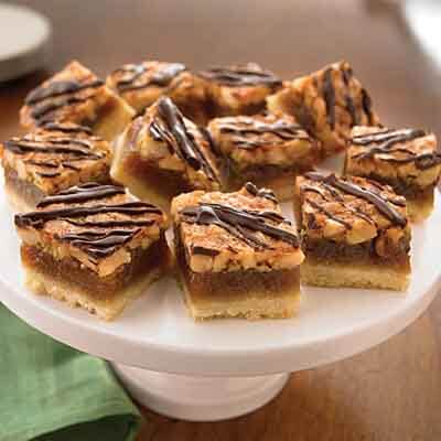Chocolate Drizzled Macadamia Bars Image 