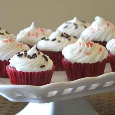 Red Velvet Mini Cupcakes Image