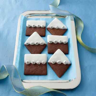 Snow-Capped Chocolate Wafers Image 