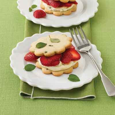 Strawberry Cream Sandwich Cookies Recipe