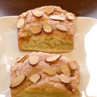 Cinnamon Snack Bread Image 