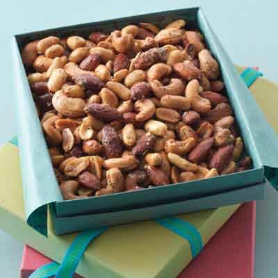 Italian Herbed Nuts Image 