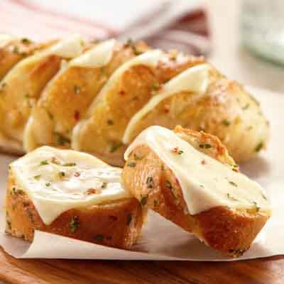 Cheesy Garlic Loaf Image 