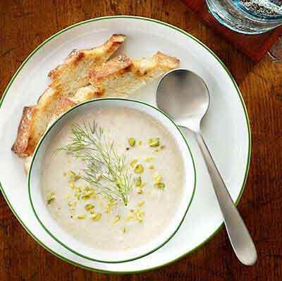 Roasted Cauliflower & Fennel Soup Image 