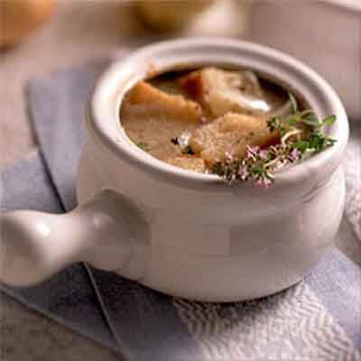 Country-Style French Onion Soup Image 