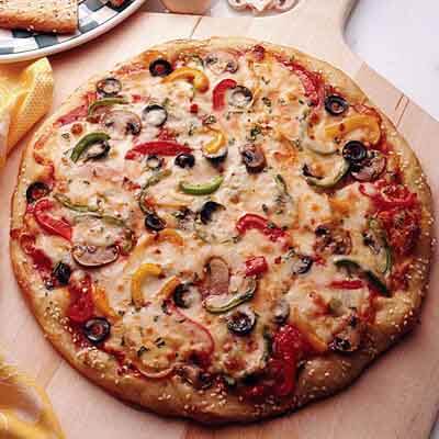Sesame Coated Pizza Crust Image 