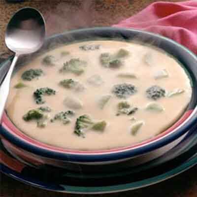 Broccoli Beer Cheese Soup Image 