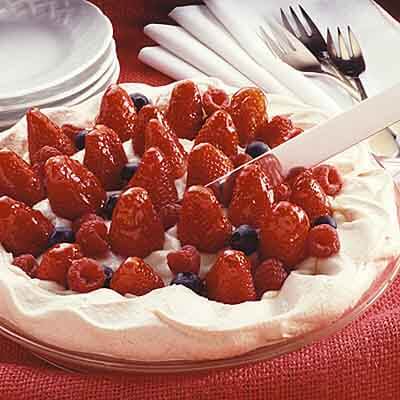 Mixed Berry Meringue Pie Image 