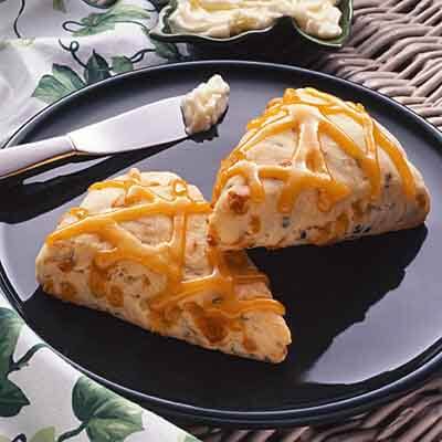 Garlic 'n Cheese Scones Image 