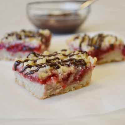 Chocolate Drizzled Cherry Bars Image 
