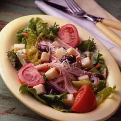 Italian Cheese & Turkey Salad Image 