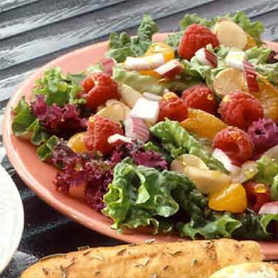 Mixed Green Salad With Orange Raspberry Dressing Recipe Land O Lakes