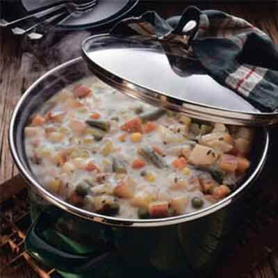 Quick Potato Vegetable Chowder Image 
