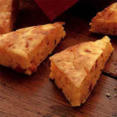 Toasty Cornbread Triangles Image 