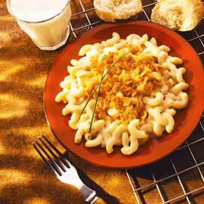 Classic Macaroni & Cheese Image 
