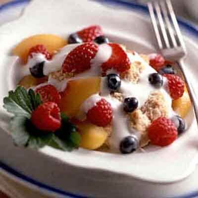 Shortcakes with Vanilla Cream