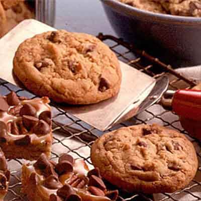 Mom's Classic Chocolate Chip Cookies Recipe