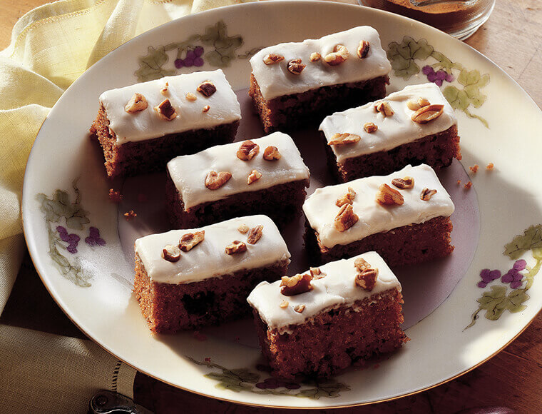 Applesauce Spice Bars Recipe Land O’Lakes