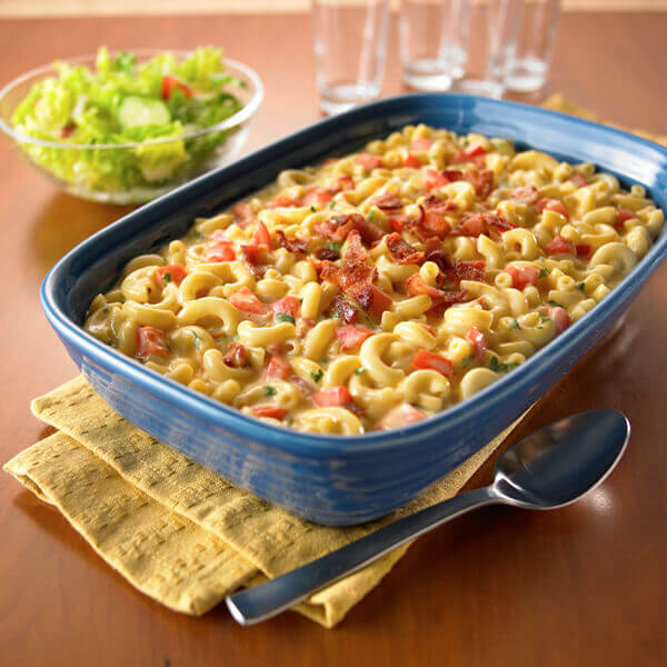 Macaroni And Cheese / Easy Macaroni And Cheese Recipe : This macaroni and cheese recipe couldn't be easier, and is perfect for preparing and leaving for a few hours until.