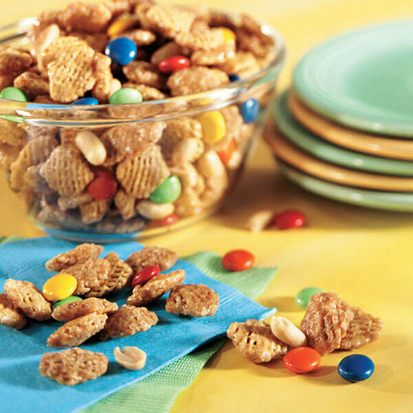 Crunchy Sweet Snack Mix Recipe | Land O’Lakes