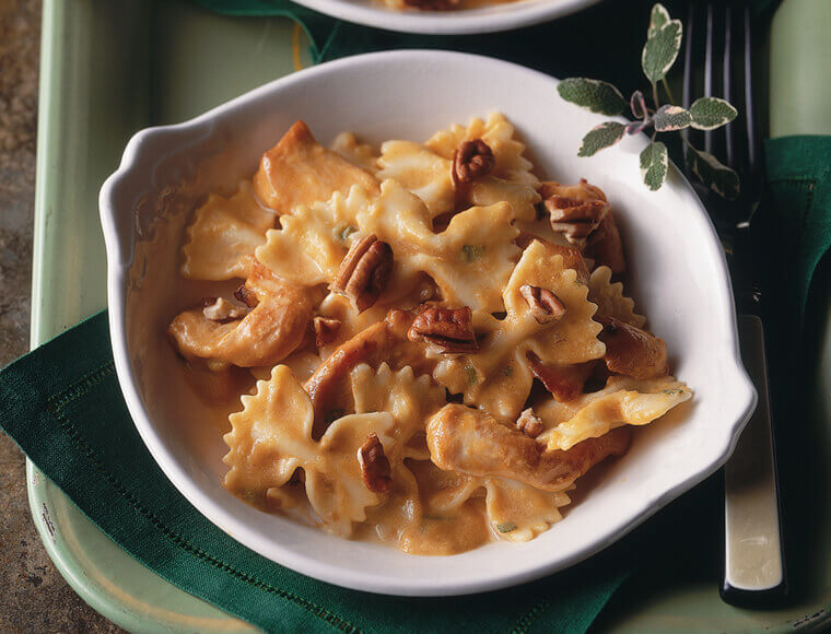 Pasta Chicken In Pumpkin Cream Sauce Recipe Land O Lakes