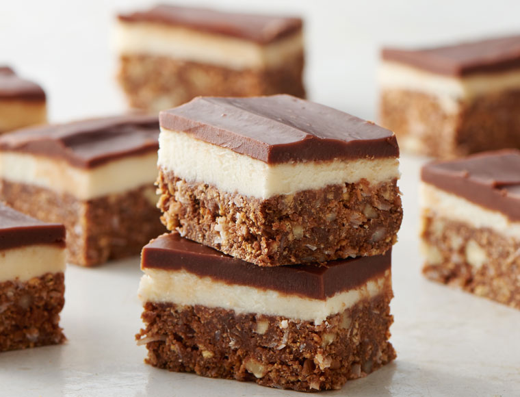 Featured image of post Easiest Way to Make Chocolate Chunk Buttercream Bars Recipe