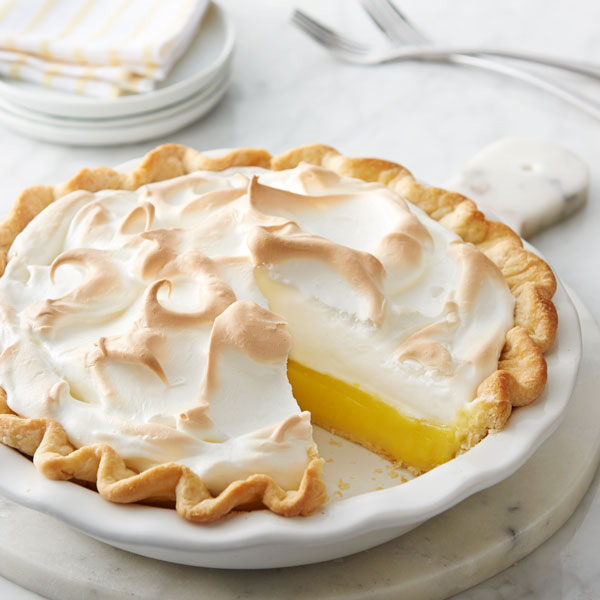 Creamy Lemon Meringue Pie Image