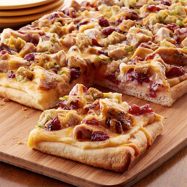 Thanksgiving Leftovers Pizza Image 